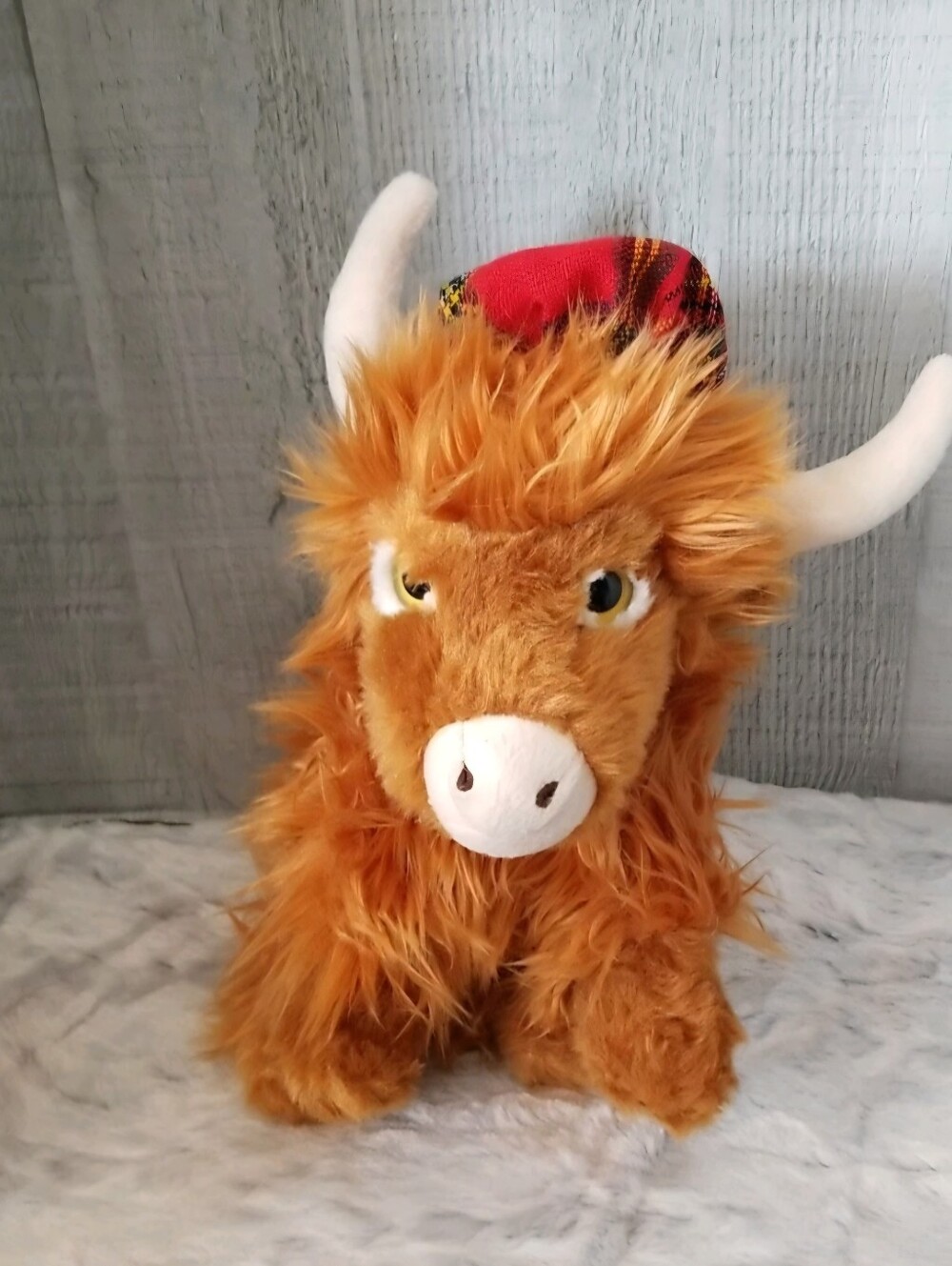 Keel Toys Plush Scotland Highland Cow Shaggy Fur Red Tartan Tam 'O Shanter 10"